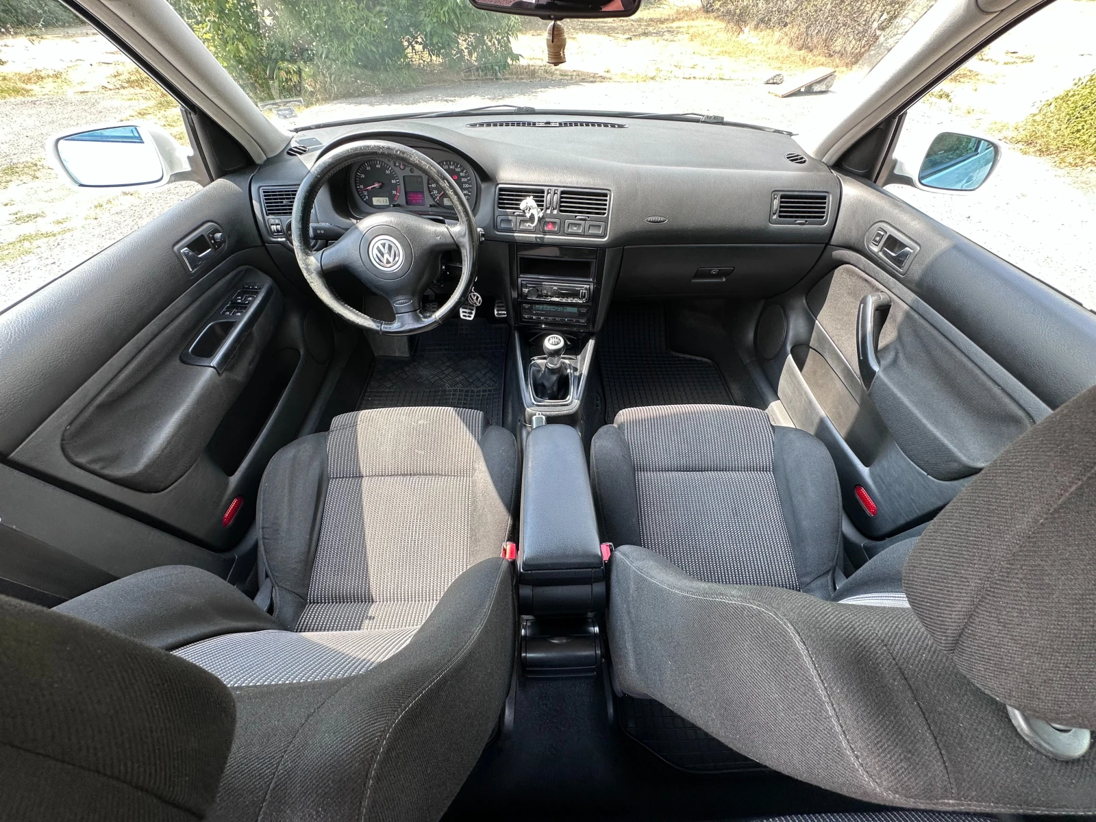 VW Bora 2.3 V5 150HP - изображение 7