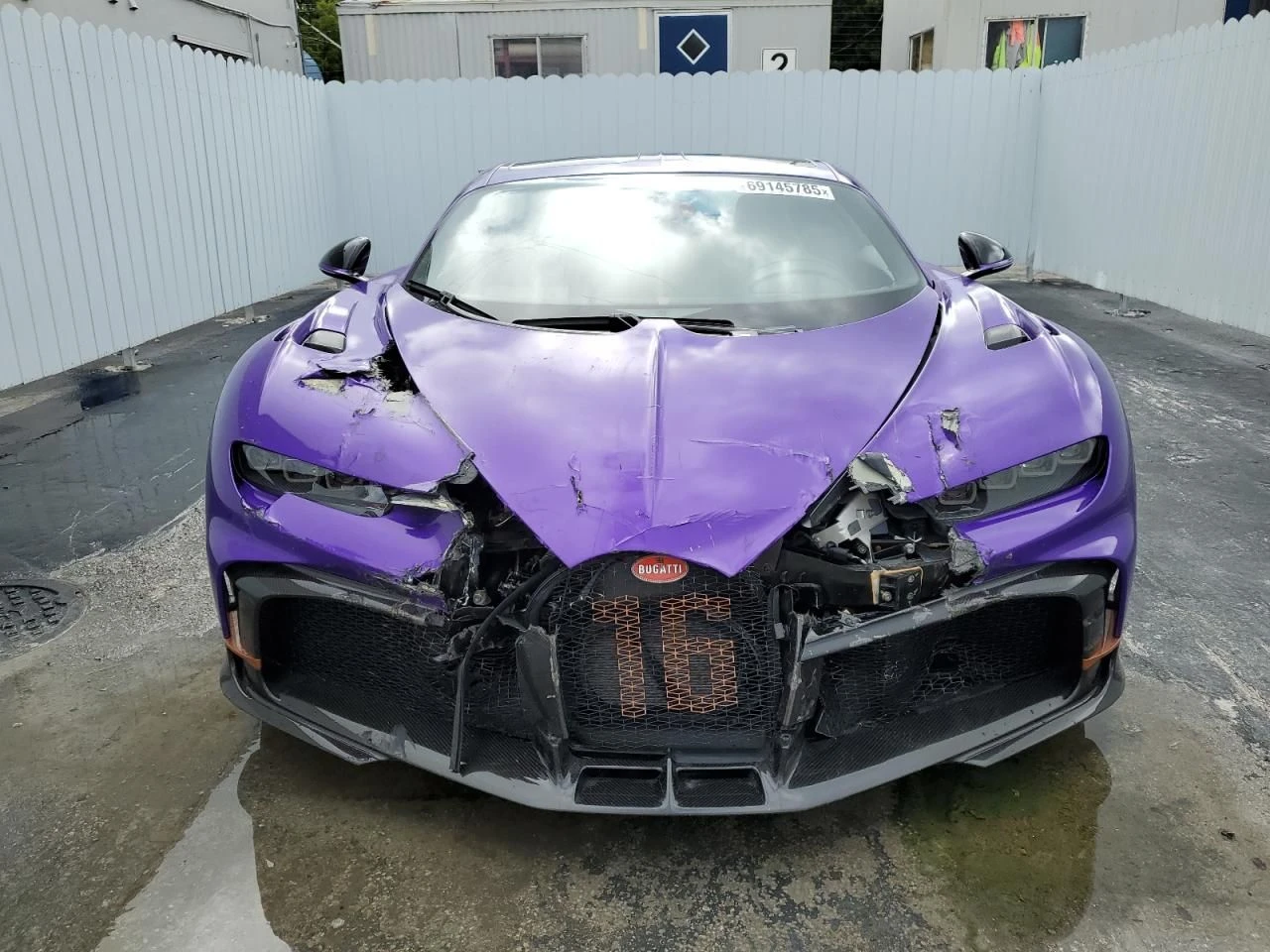 Bugatti Chiron  - изображение 5