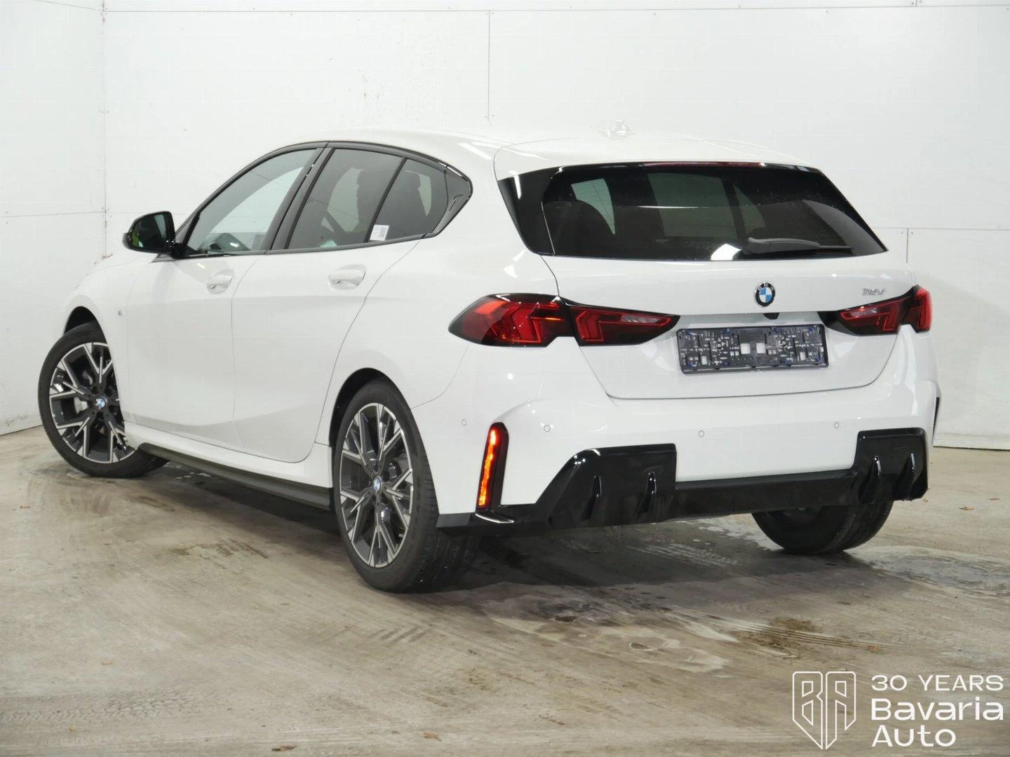 BMW 118 d M Sport Paket Steptronic - изображение 2