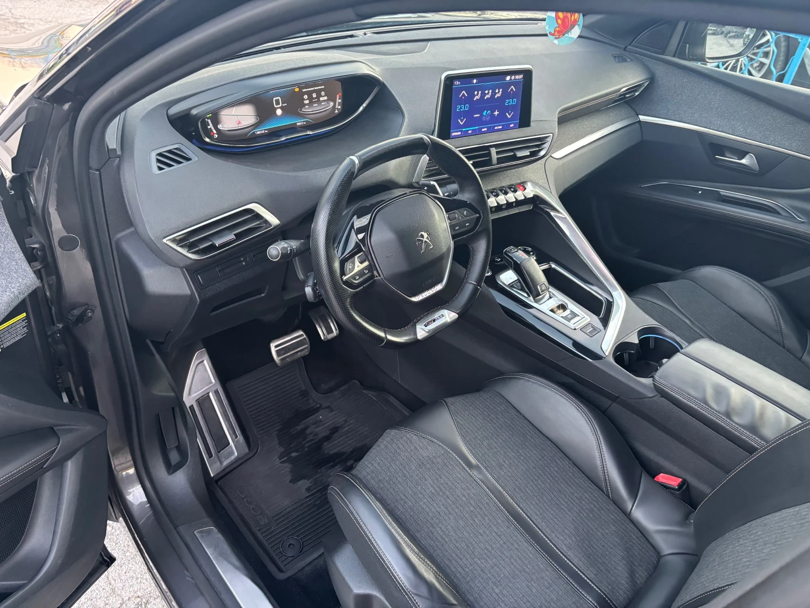 Peugeot 3008 Gt-line / Автомат/ Нави/Keyless-go/Ful LED - изображение 10