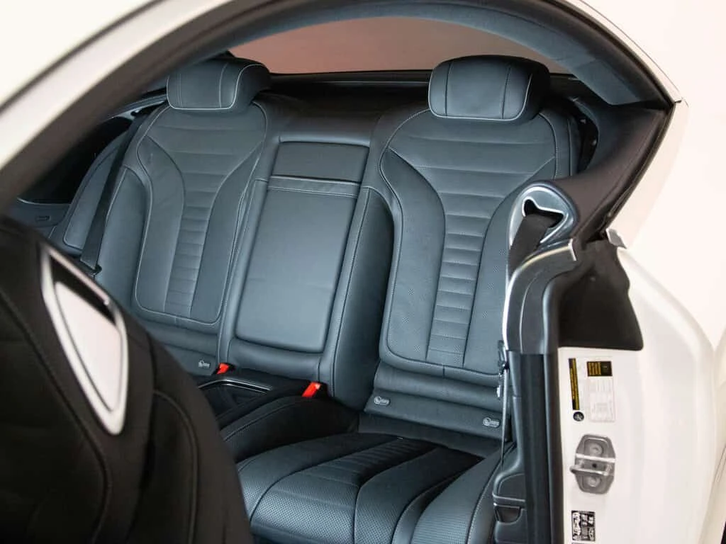 Mercedes-Benz 560 * | COUPE | AMG PKG | PREMIUM PKG | 20 IN * CARFAX | Mobile.bg � ����������� 12