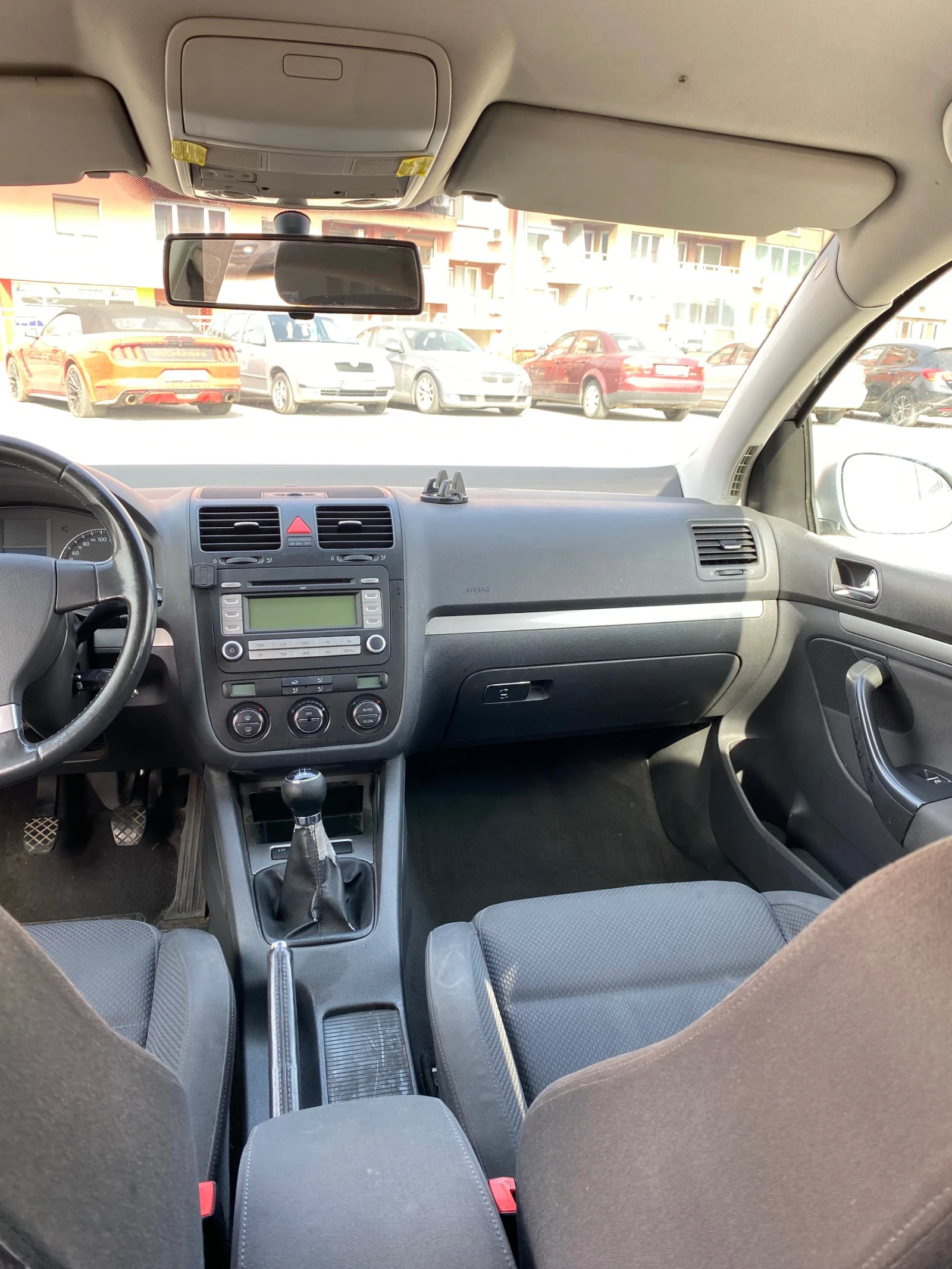 VW Golf, снимка 12 - Автомобили и джипове - 53750427