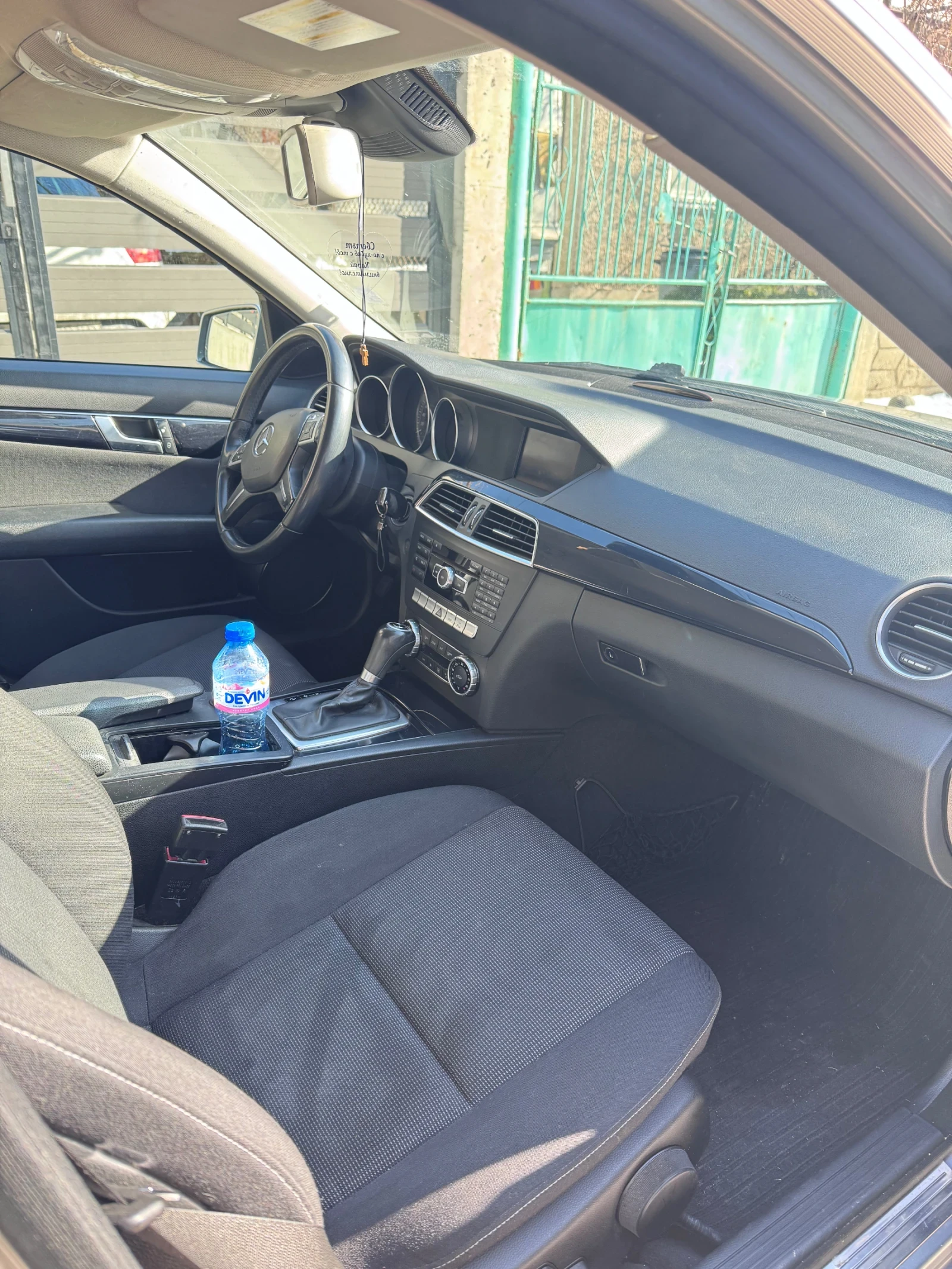 Mercedes-Benz C 220 2.2, снимка 5 - Автомобили и джипове - 53780868
