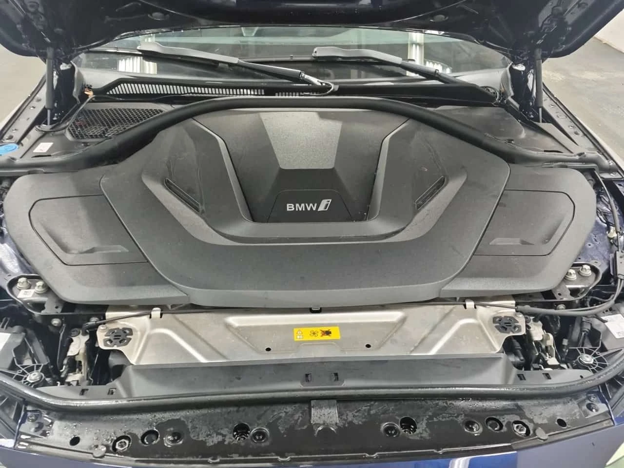 BMW i4 EDRIVE40/CARFAX/CAMERA/2 КЛЮЧА , снимка 16 - Автомобили и джипове - 54060737