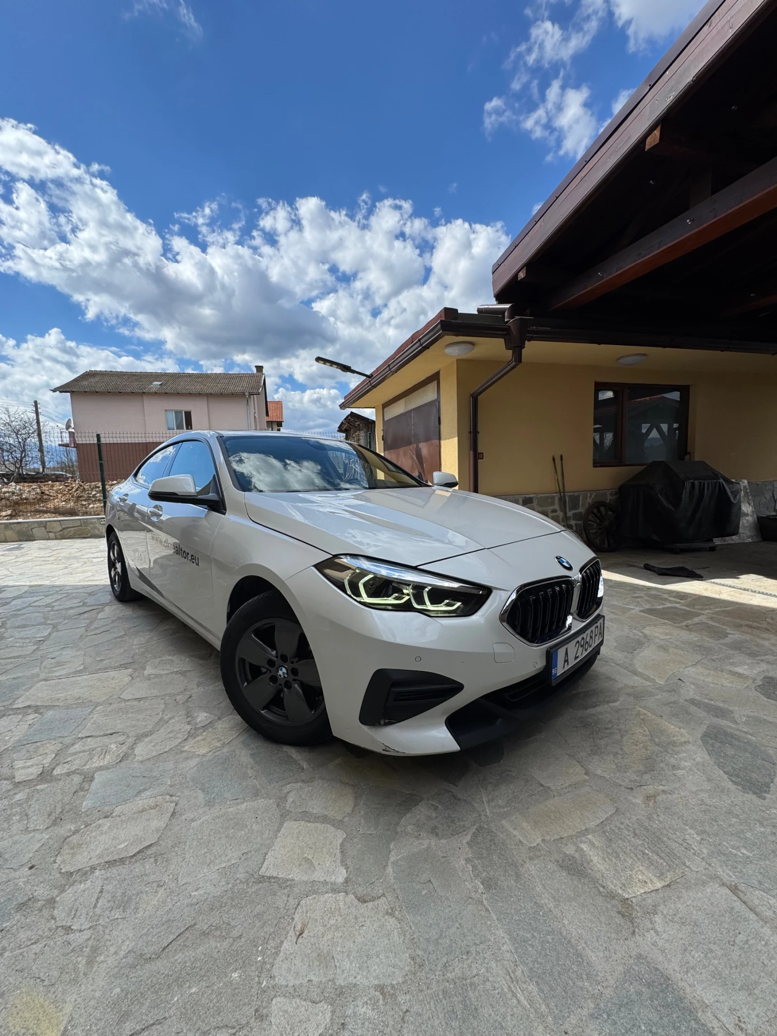 BMW 218, снимка 8 - Автомобили и джипове - 54149749