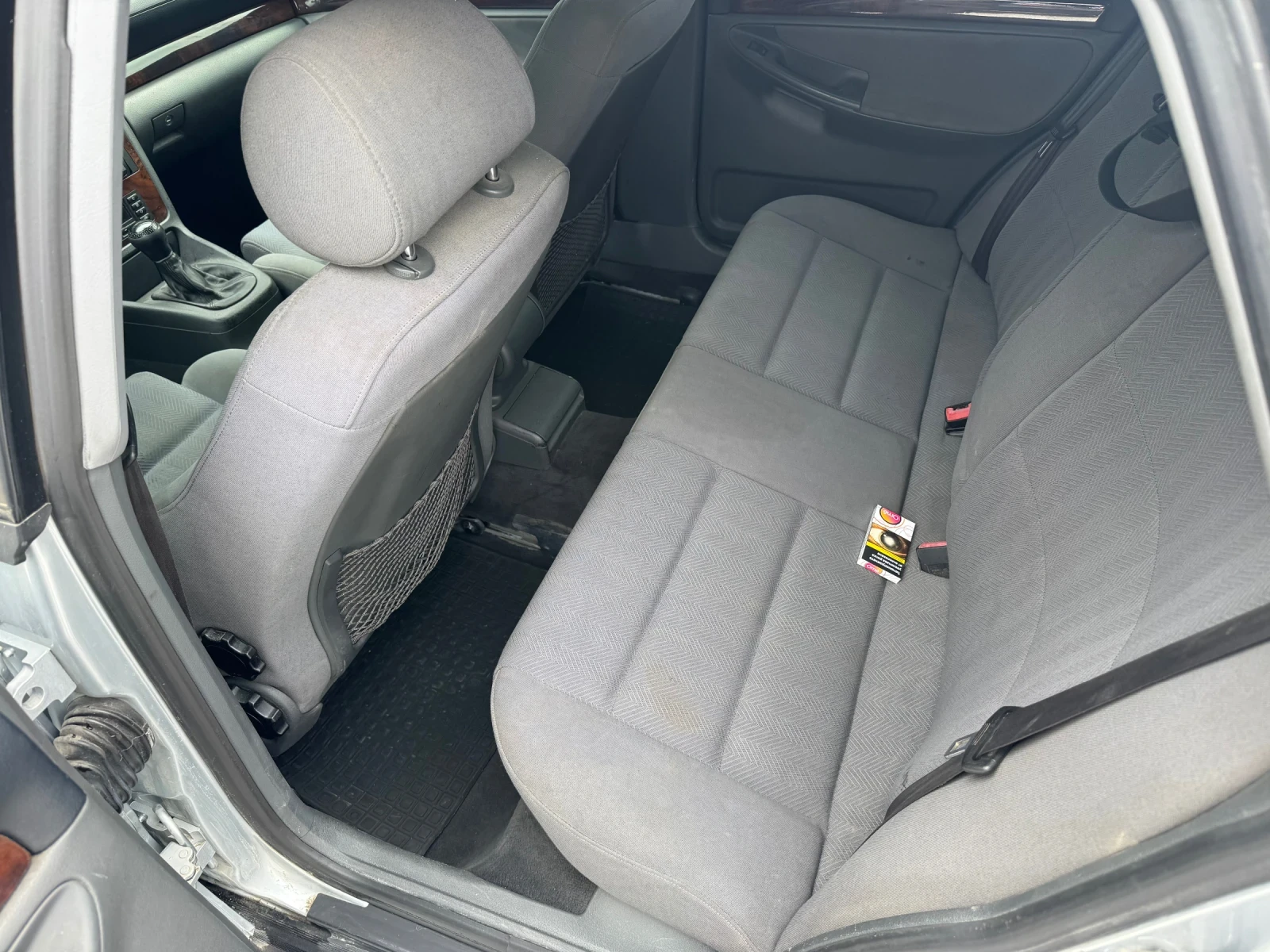 Audi A4 Газ/Бензин, снимка 7 - Автомобили и джипове - 54388115