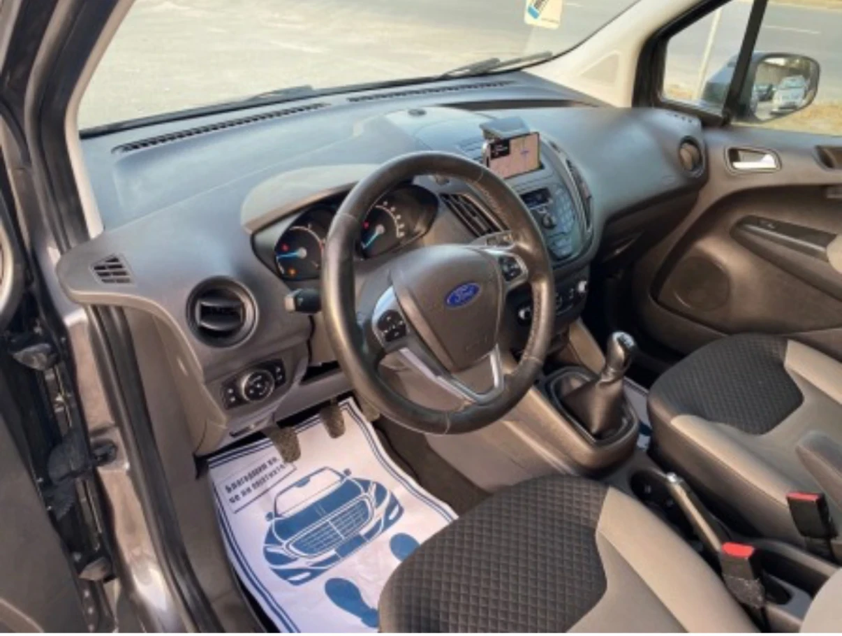Ford Courier 1.5 Дизел, снимка 12 - Автомобили и джипове - 54417066