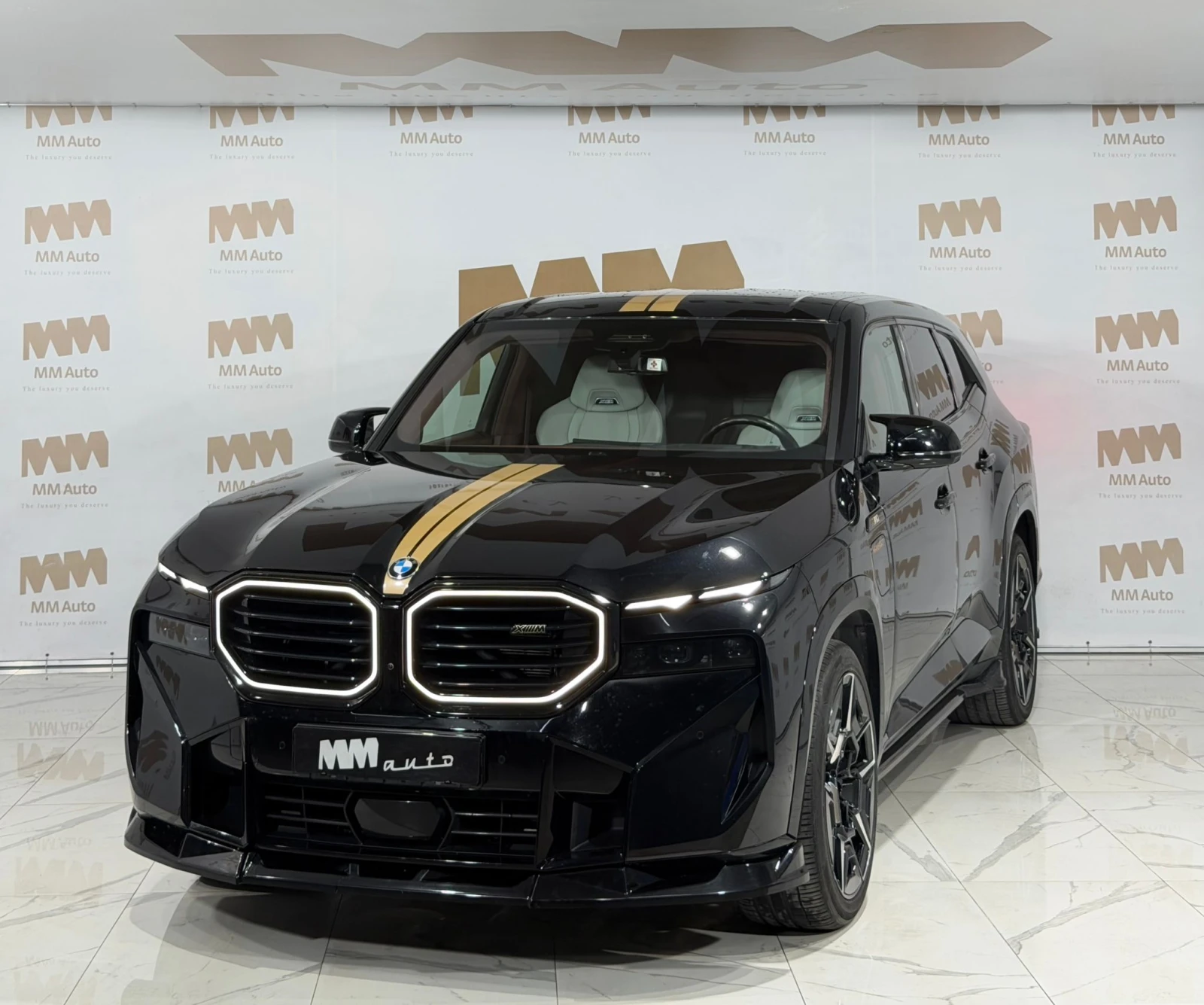 BMW XM Manhart Optic* Carbon* HuD* Massage* Harman/Kardon