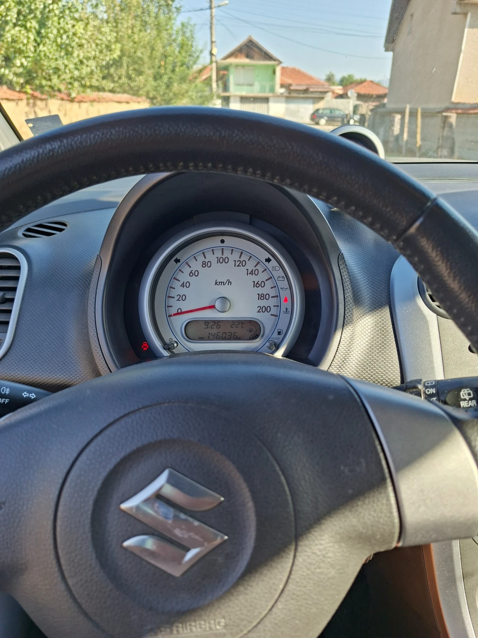 Suzuki Splash 1.2, снимка 8 - Автомобили и джипове - 54923236