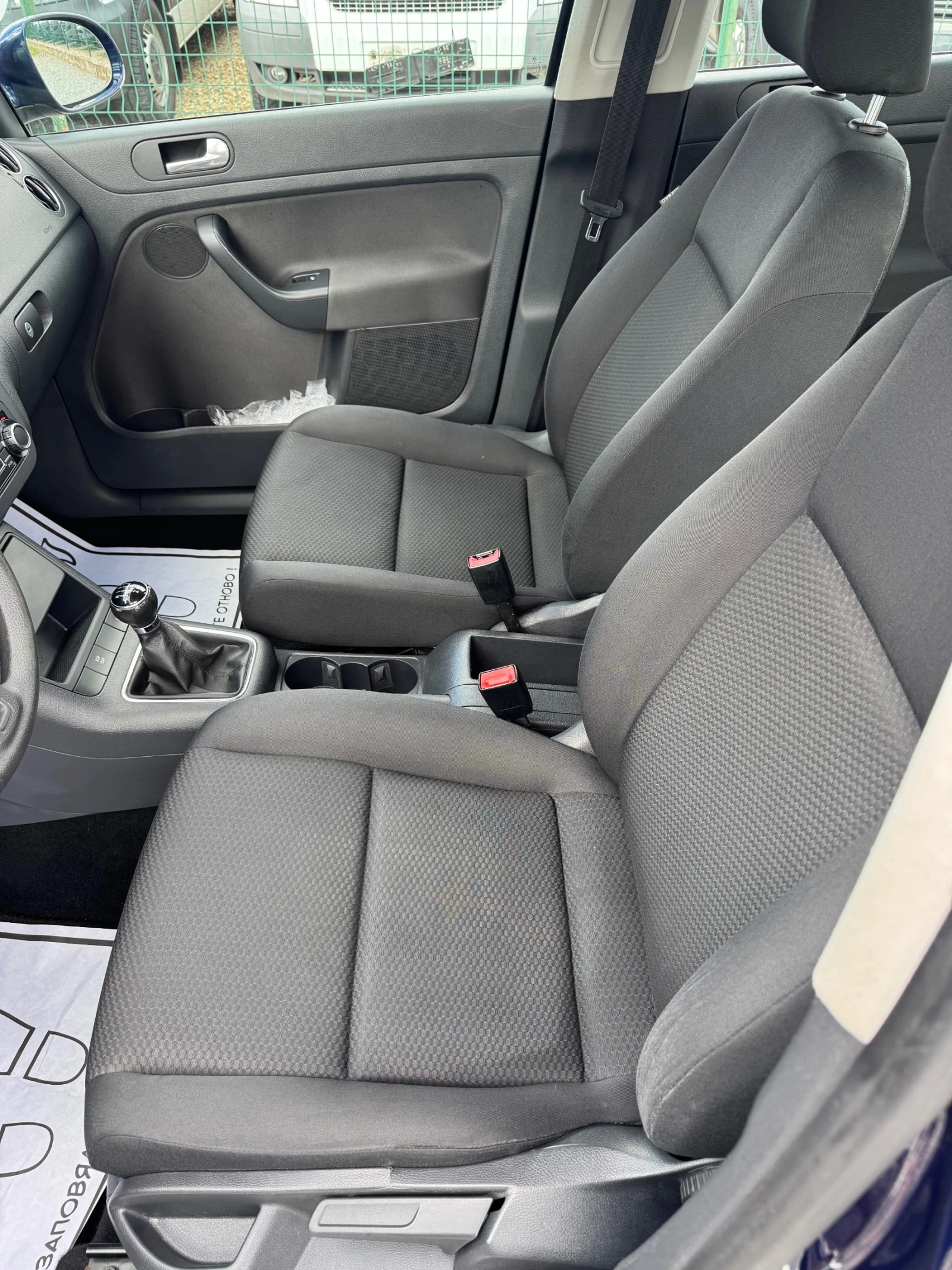 VW Golf Plus 1.4i* Клима* 170км* Немски* Стария Двигател* Фейс*, снимка 13 - Автомобили и джипове - 55032697