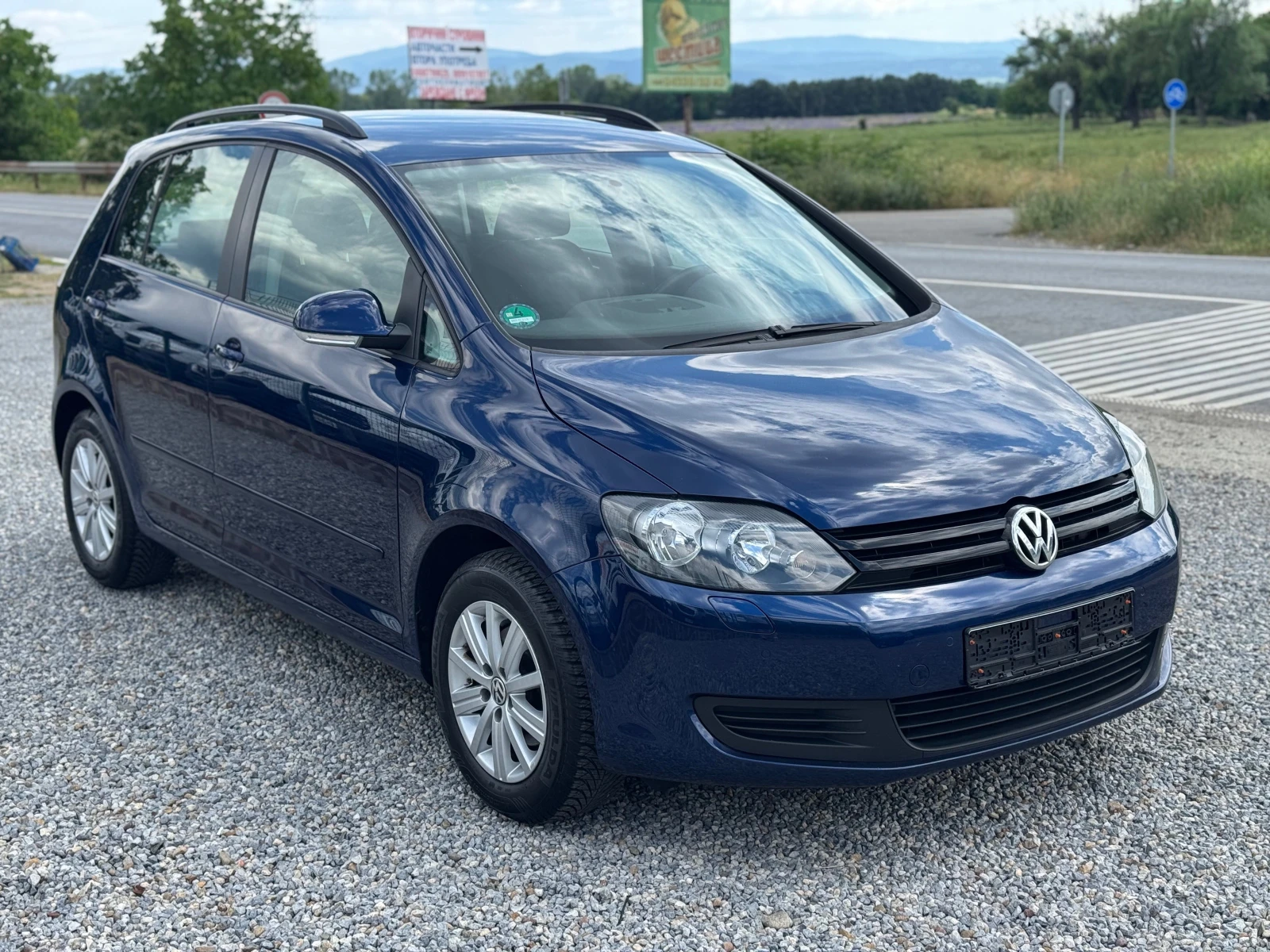 VW Golf Plus 1.4i* Клима* 170км* Немски* Стария Двигател* Фейс*, снимка 3 - Автомобили и джипове - 55032697