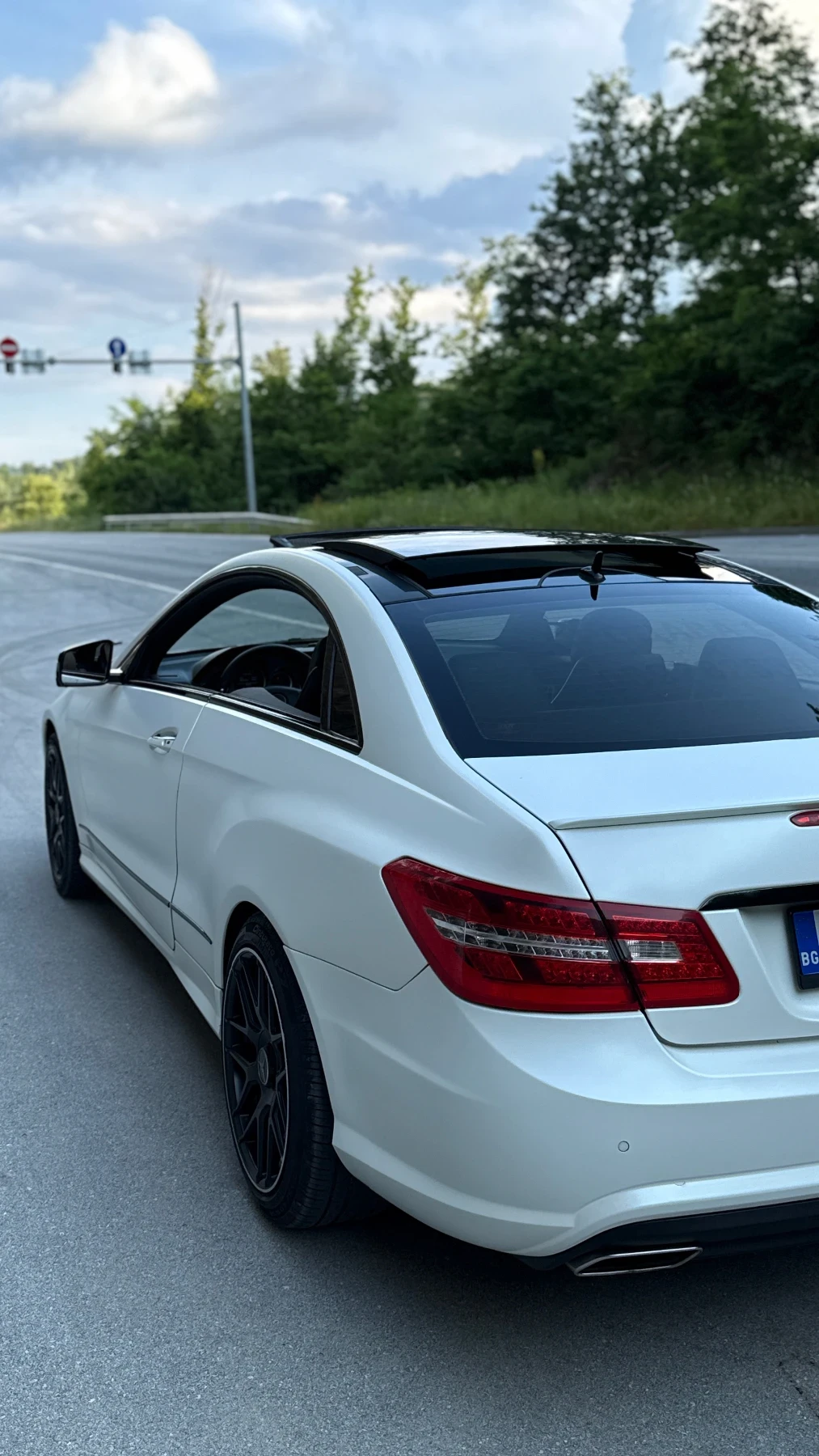 Mercedes-Benz E 500 AMG пакет DESIGNO изпълнение, KEYLESS GO, ПАНОРАМА, снимка 6 - Автомобили и джипове - 55154801
