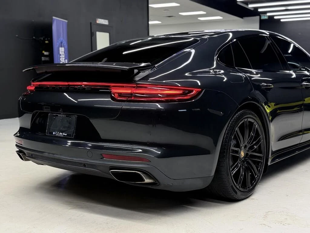 Porsche Panamera 4 E* AWD* DIS* PANO* 360* КРАЙНА ЦЕНА, снимка 7 - Автомобили и джипове - 55221627