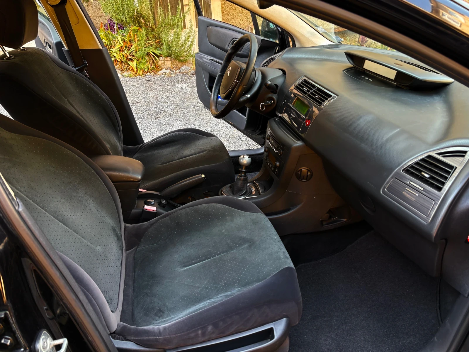 Citroen C4 Exclusive, снимка 16 - Автомобили и джипове - 55999234