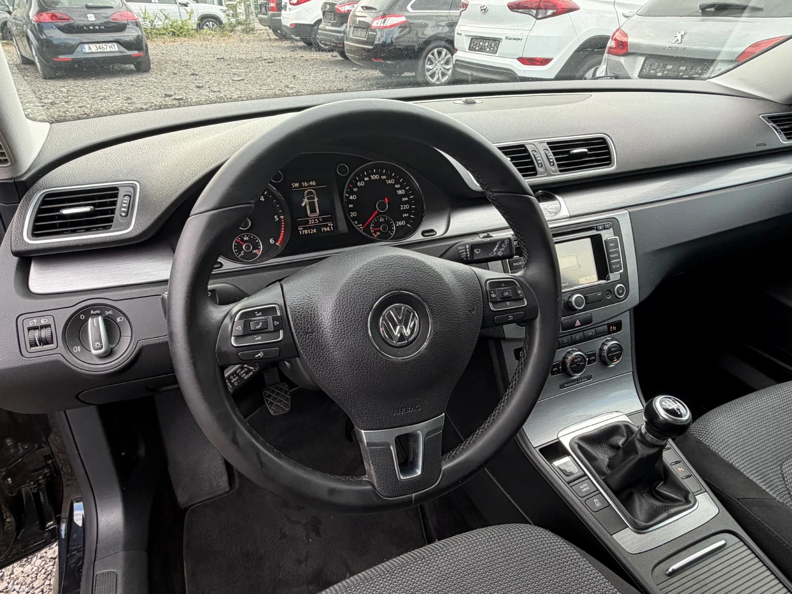 VW Passat 2.0 td 140 ks, снимка 13 - Автомобили и джипове - 55952803
