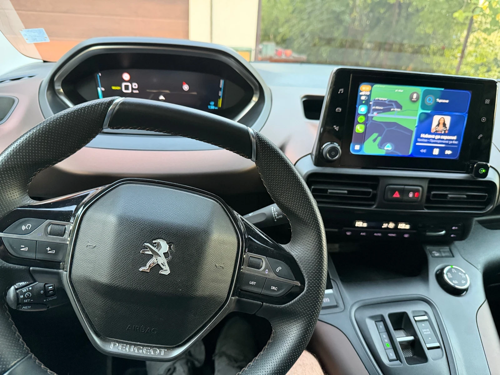 Peugeot Rifter GT 57 kw, снимка 6 - Автомобили и джипове - 56349591