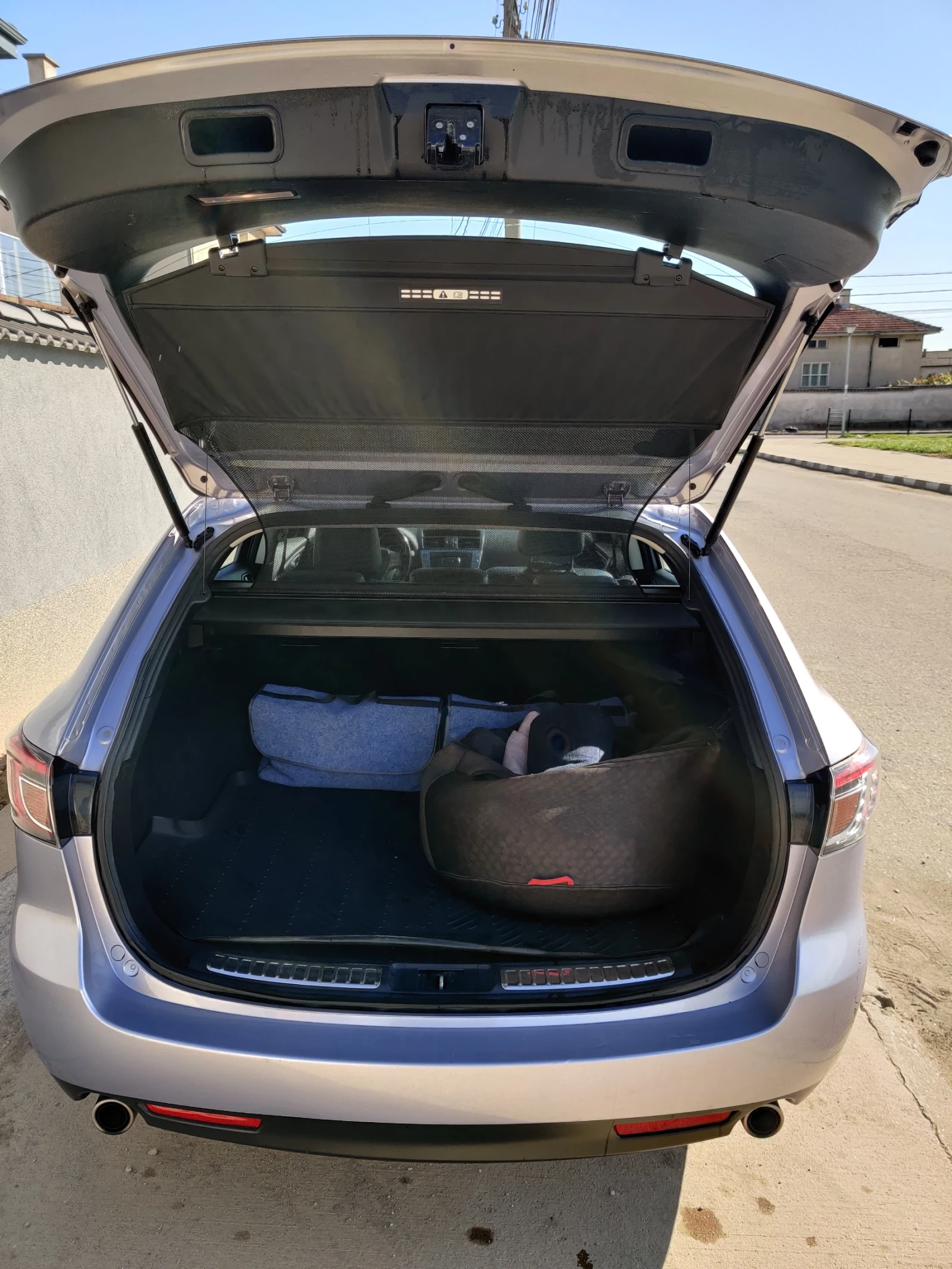Mazda 6 Комби, снимка 10 - Автомобили и джипове - 56550919
