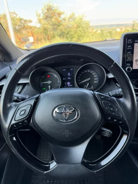 Toyota C-HR 1.8 Hybrid/Face/E-CVT/ Гаранция, снимка 11