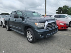 Toyota Tundra SR5 AWD