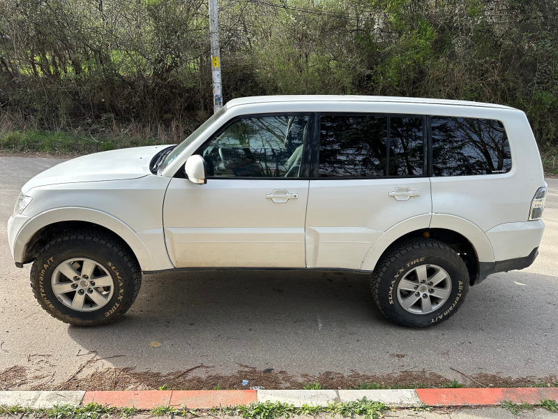 Mitsubishi Pajero 3.2, снимка 2 - Автомобили и джипове - 45036733