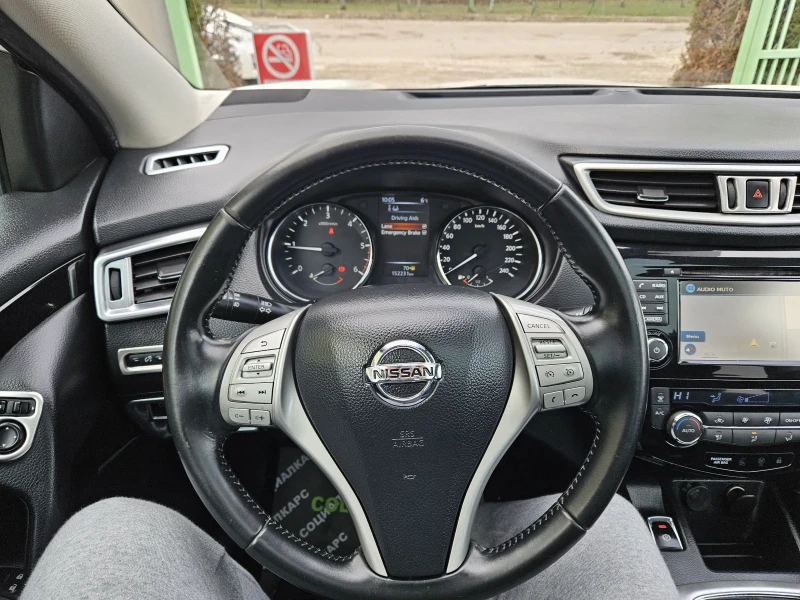 Nissan Qashqai 1.6dci 4x4, снимка 15 - Автомобили и джипове - 48248241