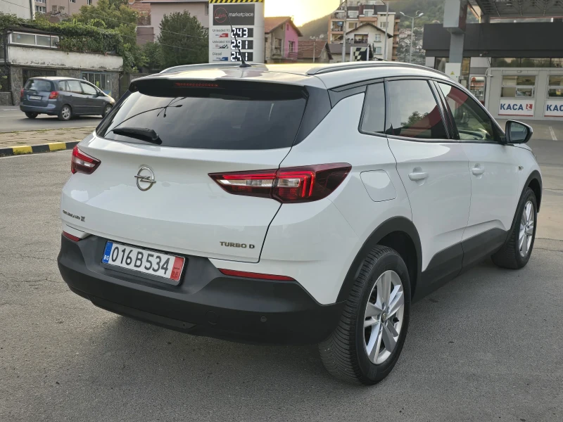 Opel Grandland X Топ състояние, снимка 8 - Автомобили и джипове - 51628305