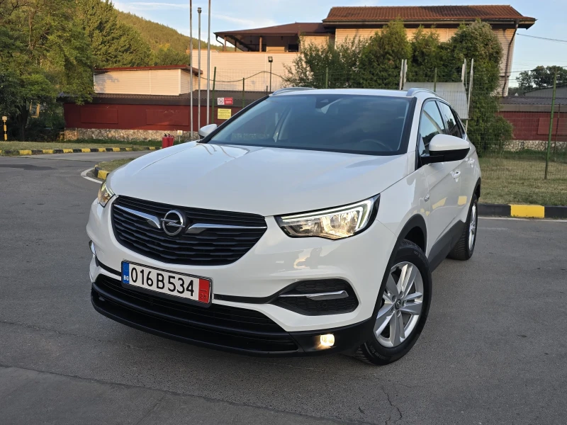 Opel Grandland X Топ състояние, снимка 2 - Автомобили и джипове - 51628305
