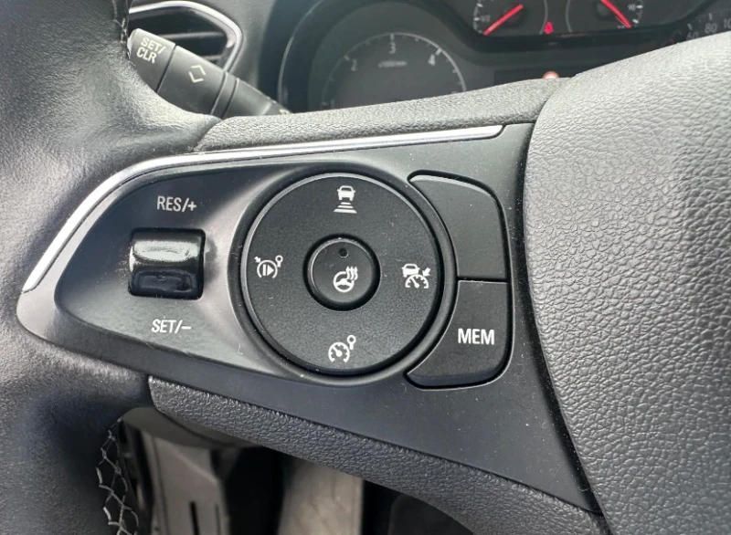 Opel Grandland X 1, 6TD- FULL LED- NAVI-AUTOMATIC-EURO 6, снимка 7 - Автомобили и джипове - 52755464