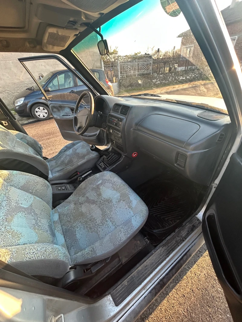 Suzuki Vitara, снимка 7 - Автомобили и джипове - 52761954