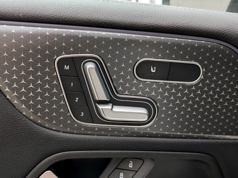 Mercedes-Benz GLB 250 4MATIC* АвтоКредит* (Цена до БГ) , снимка 14 - Автомобили и джипове - 53860292