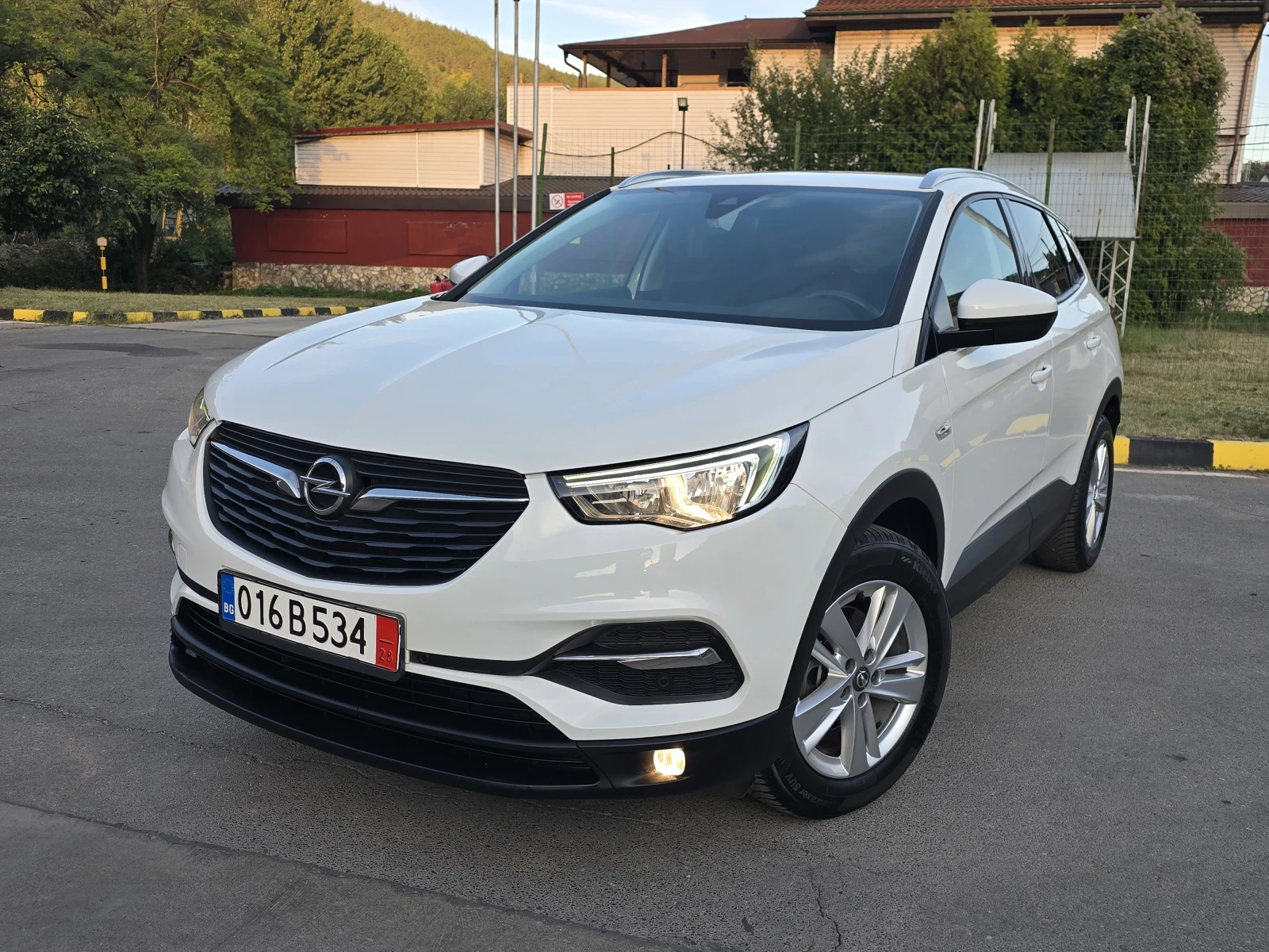 Opel Grandland X Топ състояние, снимка 1