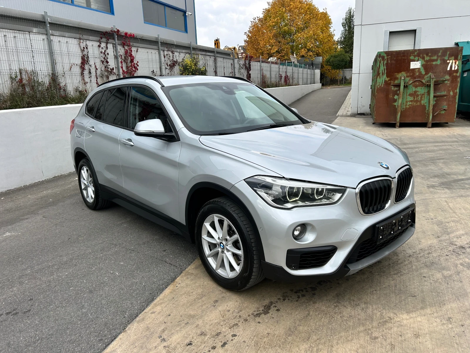 BMW X1 20i XDRIVE - изображение 5