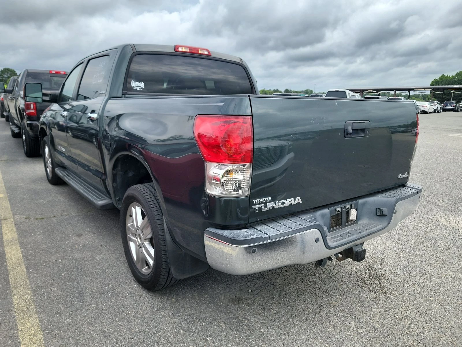 Toyota Tundra SR5 AWD - изображение 3
