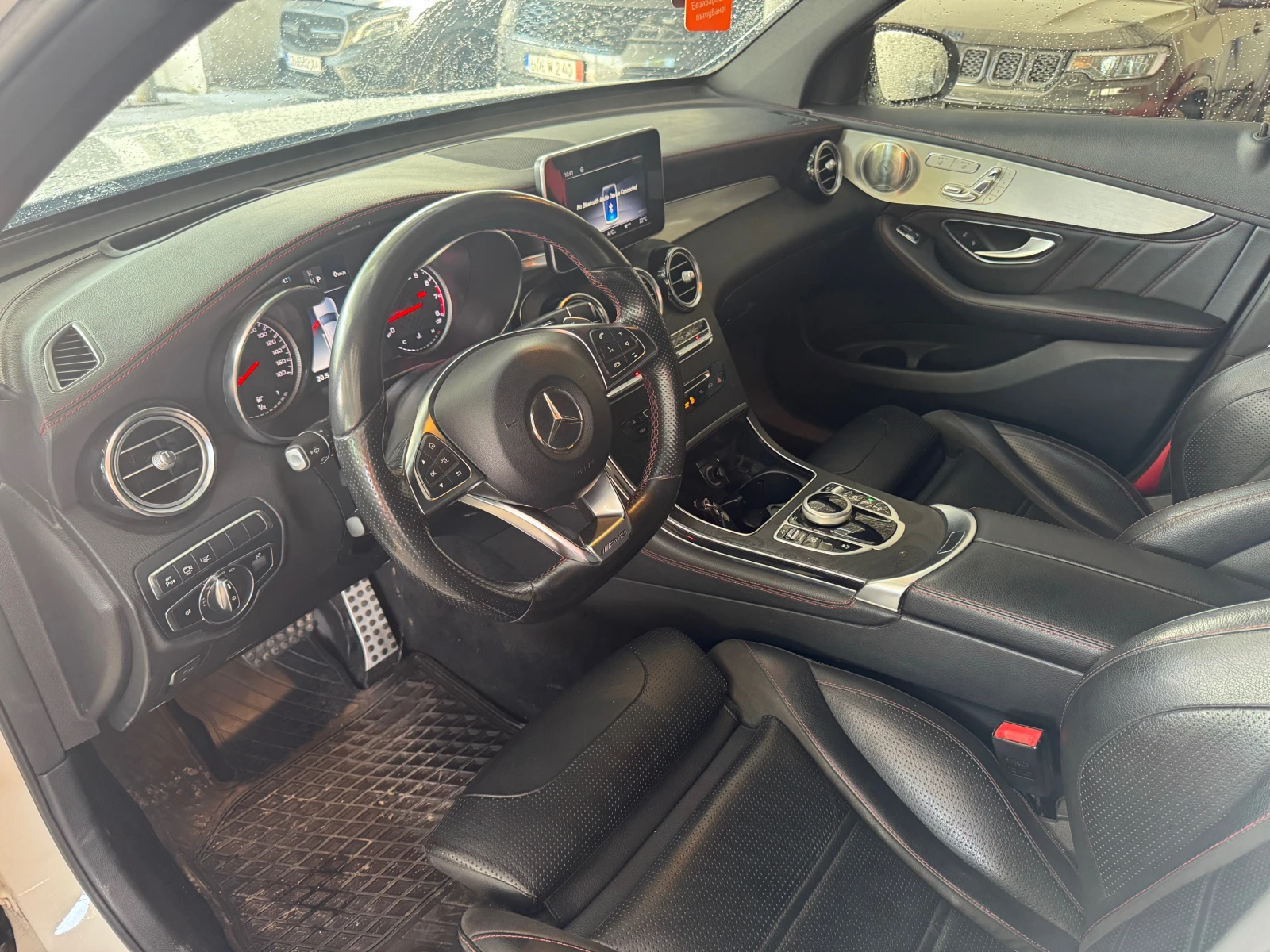 Mercedes-Benz GLC 43 AMG TOP | Mobile.bg — изображение 12