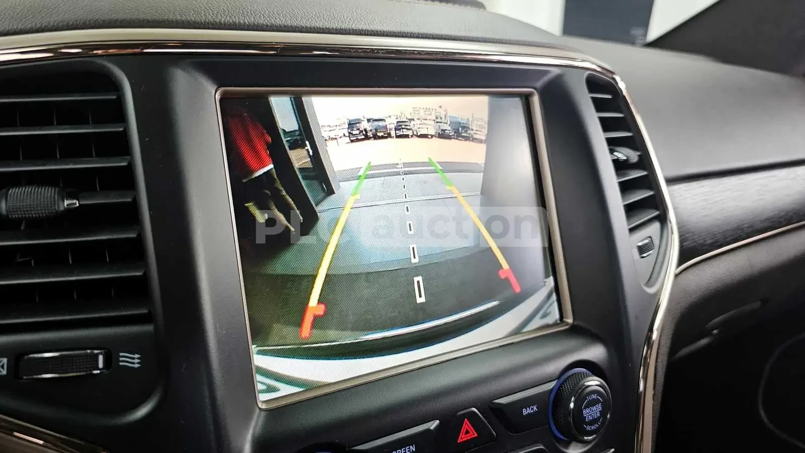 Jeep Grand cherokee, снимка 15 - Автомобили и джипове - 54218936