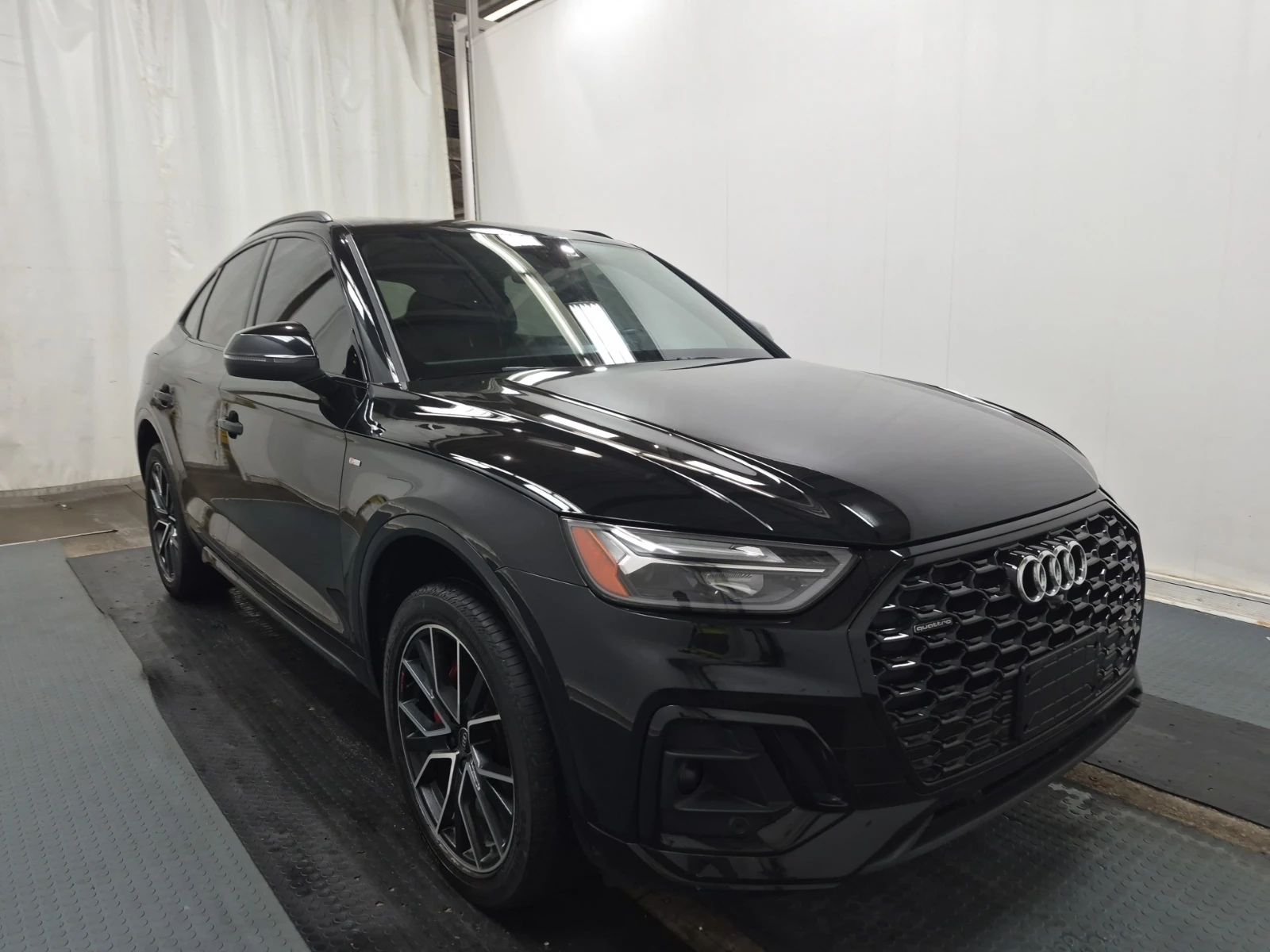 Audi Q5 Sportback S Line Premium Black Optics, снимка 2 - Автомобили и джипове - 55143778