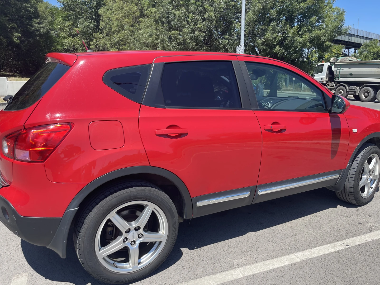 Nissan Qashqai, снимка 4 - Автомобили и джипове - 55579899