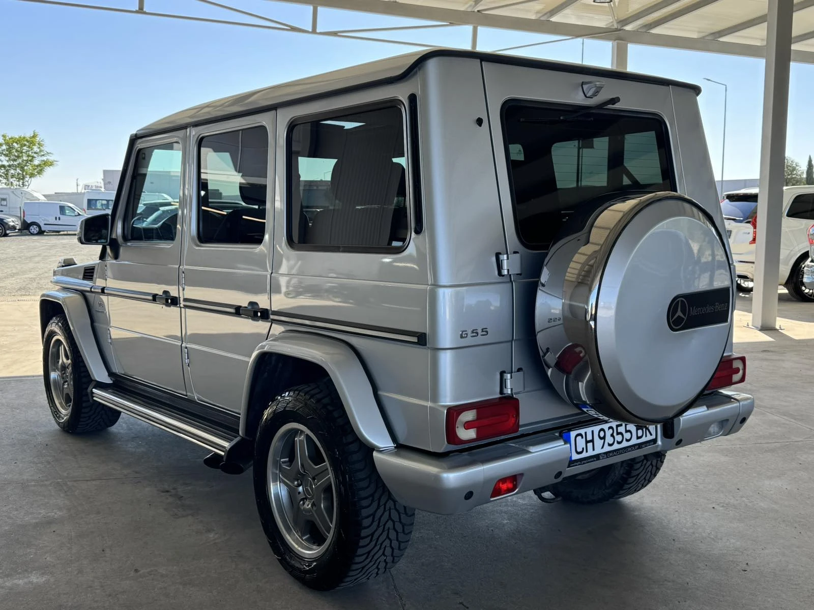 Mercedes-Benz G 55 AMG 500ps* V8* KOMPRESSOR* НАВИ* КОЖА* КАМЕРА, снимка 3 - Автомобили и джипове - 56007797