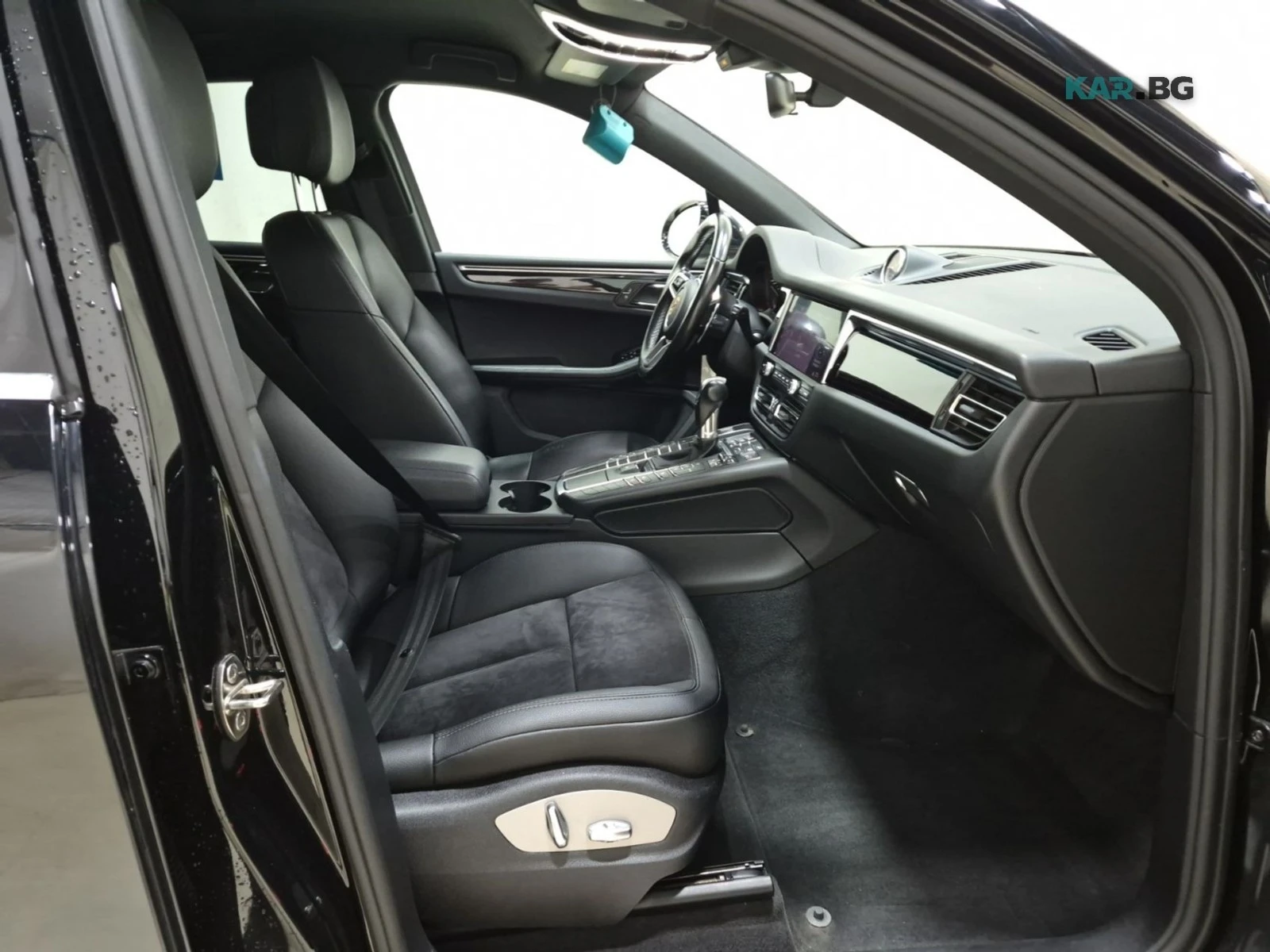Porsche Macan PDK* BOSE* Spyder Design* , снимка 9 - Автомобили и джипове - 56087840