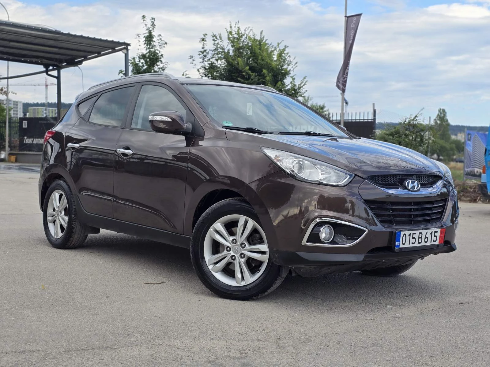 Hyundai IX35 ТОП СЪСТОЯНИЕ/2.0* 4х4* Автомат/Кожа, снимка 2 - Автомобили и джипове - 56160956