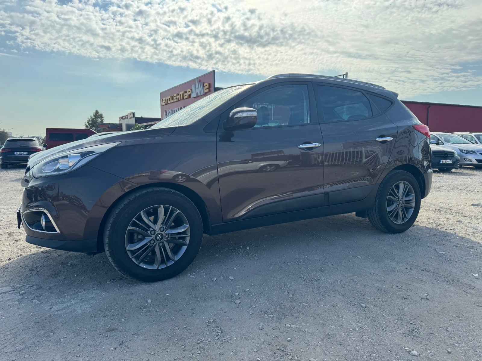 Hyundai IX35 2.0 CRDI 4X4, снимка 3 - Автомобили и джипове - 56432048