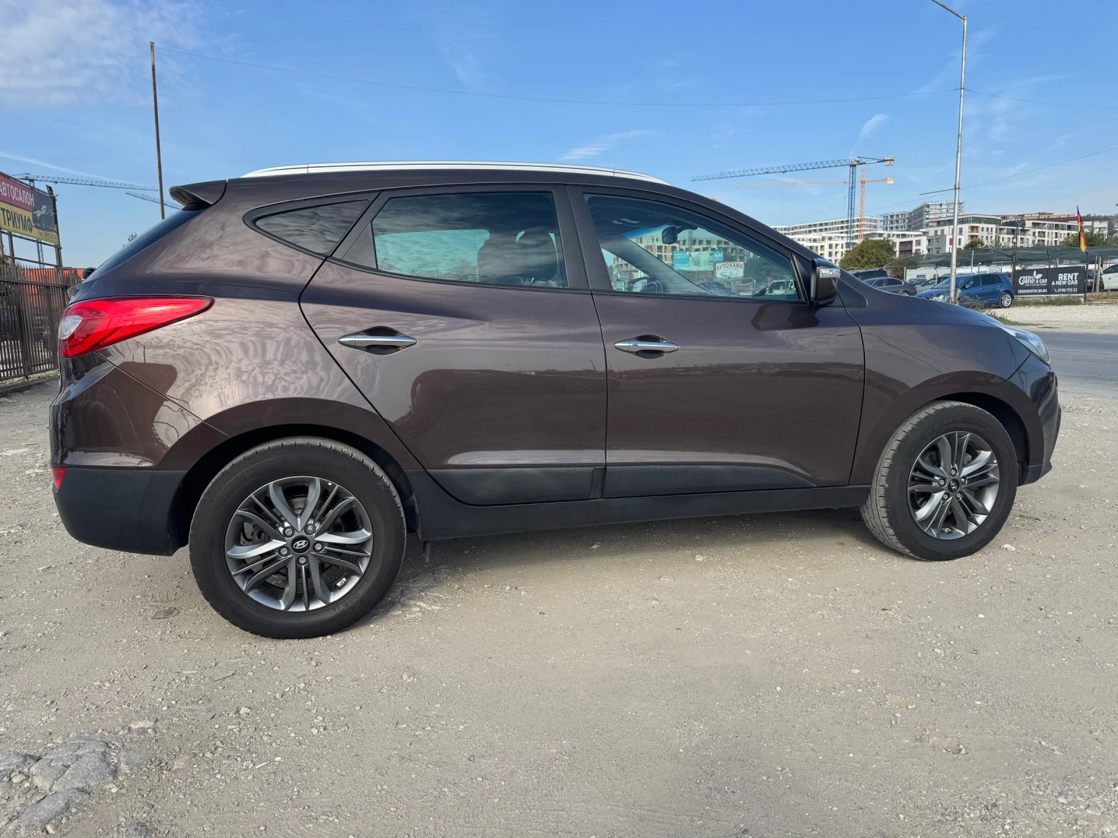 Hyundai IX35 2.0 CRDI 4X4, снимка 6 - Автомобили и джипове - 56432048