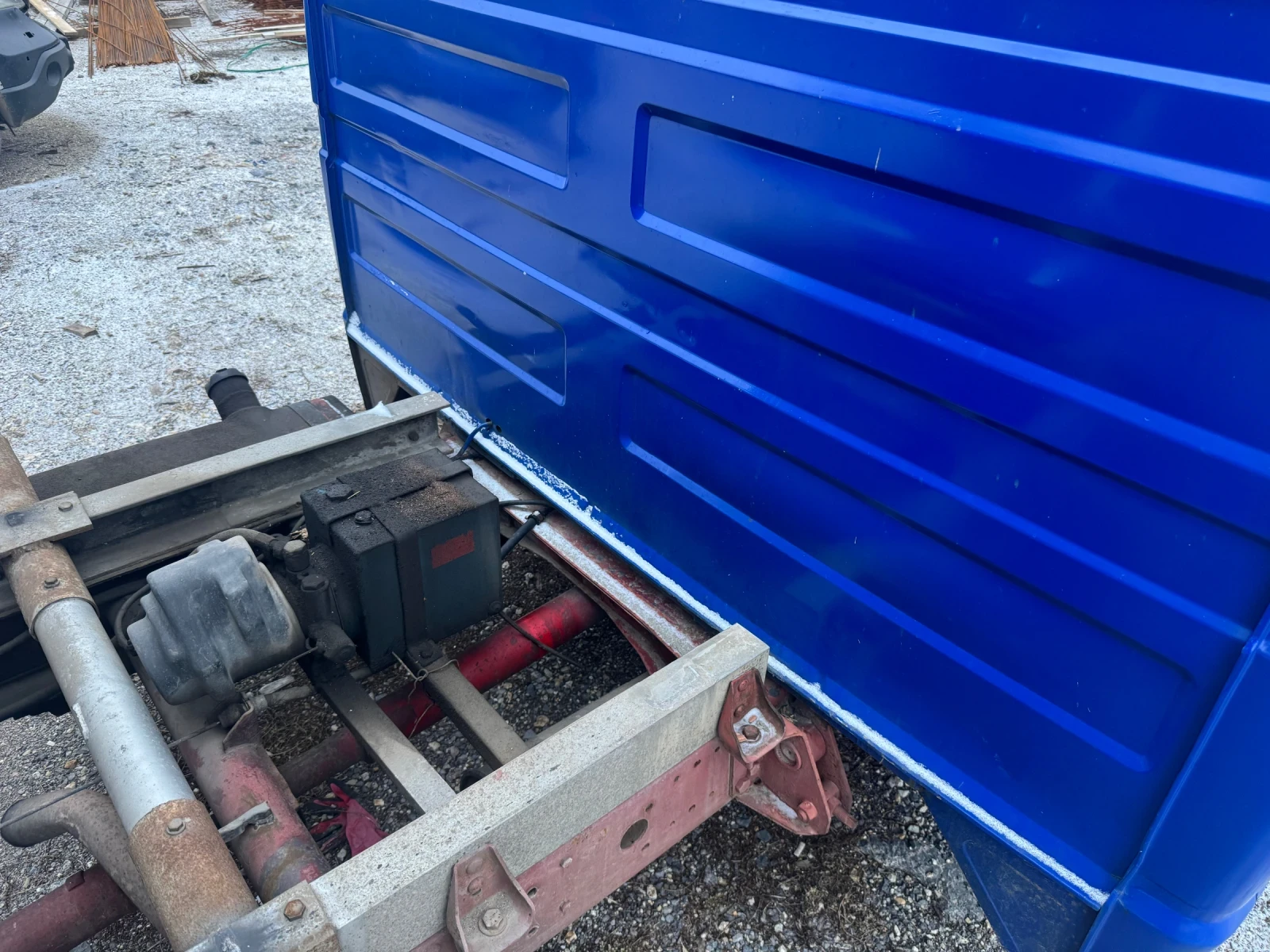 Iveco 3510 2.5TD - изображение 4