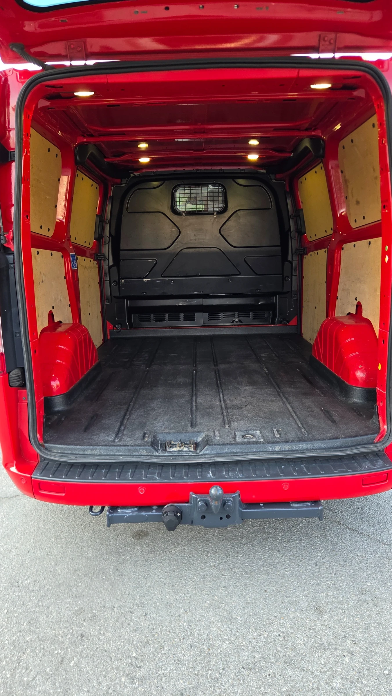 Ford Transit Custom 2.2, снимка 8 - Бусове и автобуси - 55630507