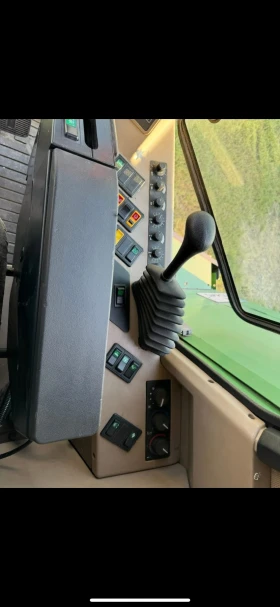 Комбайн John Deere 2266 Extra, снимка 5