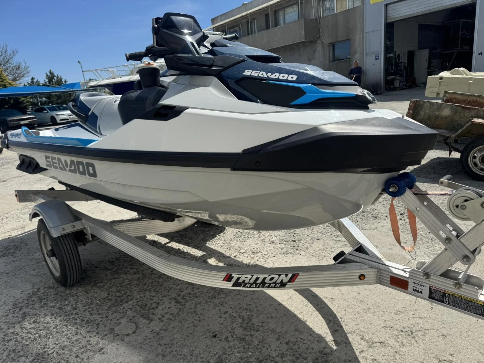 Джет Bombardier Sea Doo FISH PRO 170