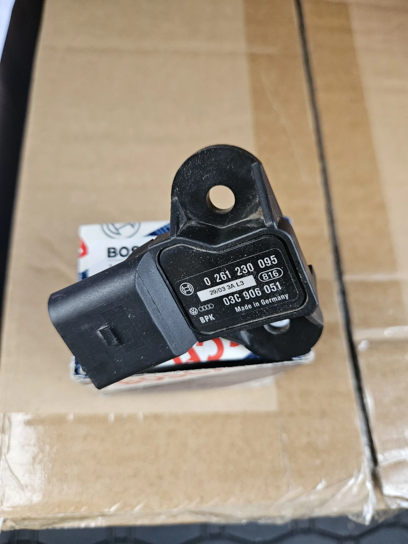 MAP сензор за VW Golf 5 1.4 16V 0261230095