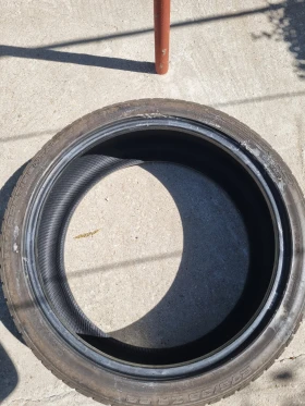 Гуми Летни 275/35R22, снимка 3