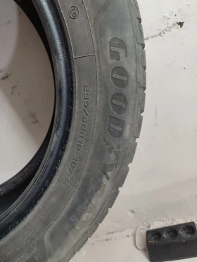 Гуми Зимни 235/60R18, снимка 2