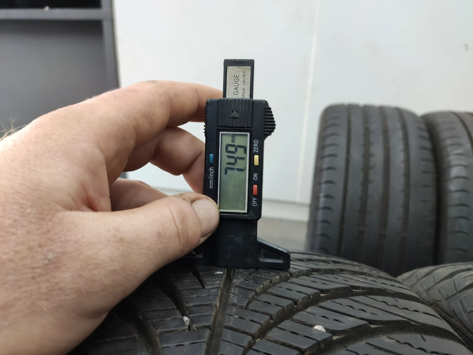  215/50R17 | Mobile.bg   6